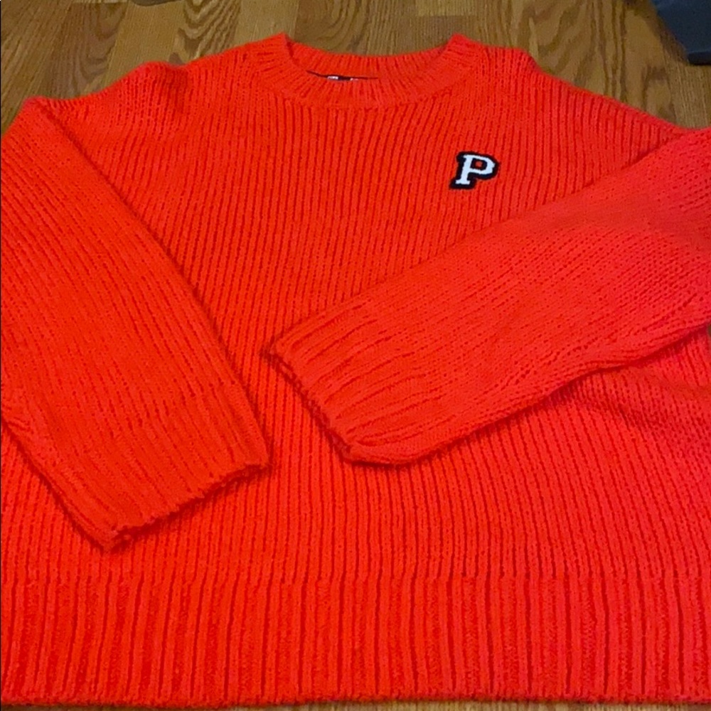 PINK SWEATER